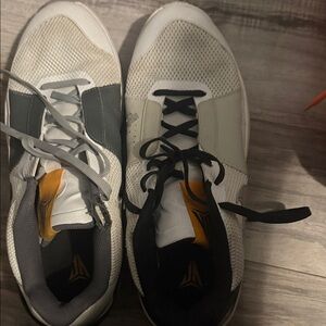 Nike Men's Sneakers in Black, White, and Gray